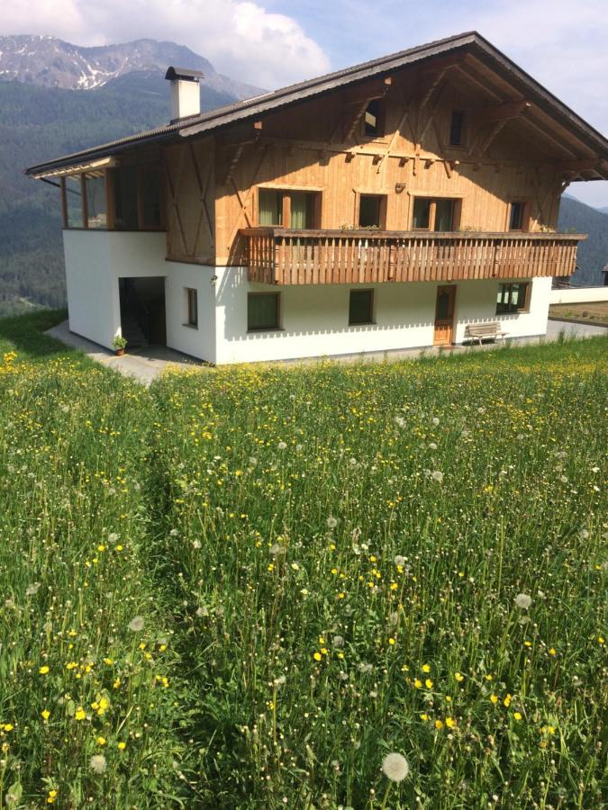 Oeberst-Hof Lejlighed Sarentino Eksteriør billede