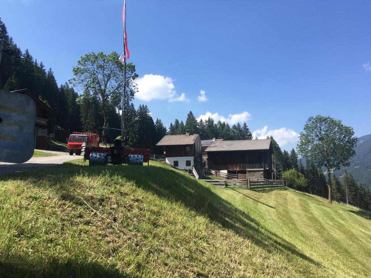 Oeberst-Hof Lejlighed Sarentino Eksteriør billede
